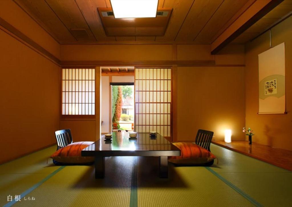 Wajoen Hotell Fuefuki Rom bilde