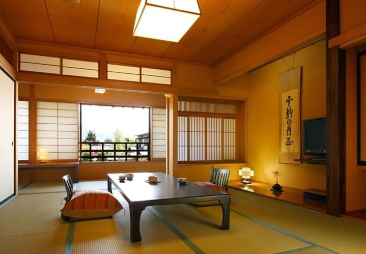 Wajoen Hotell Fuefuki Rom bilde