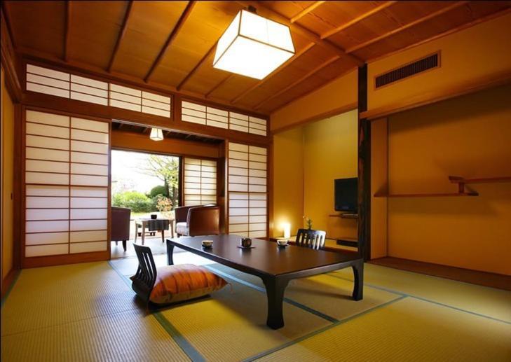 Wajoen Hotell Fuefuki Rom bilde